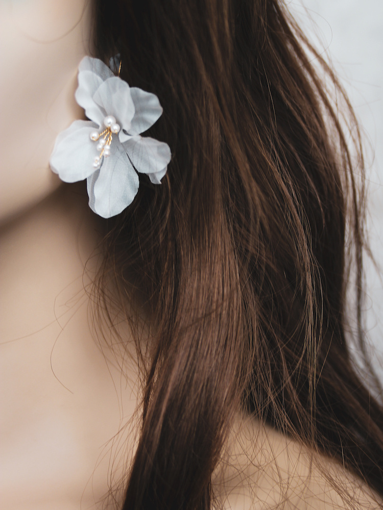 How to accessorise a short wedding dress - earrings 1