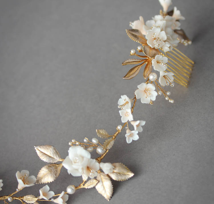 Muted Metals | A Pale Gold And Champagne Bridal Headpiece For Christina 7