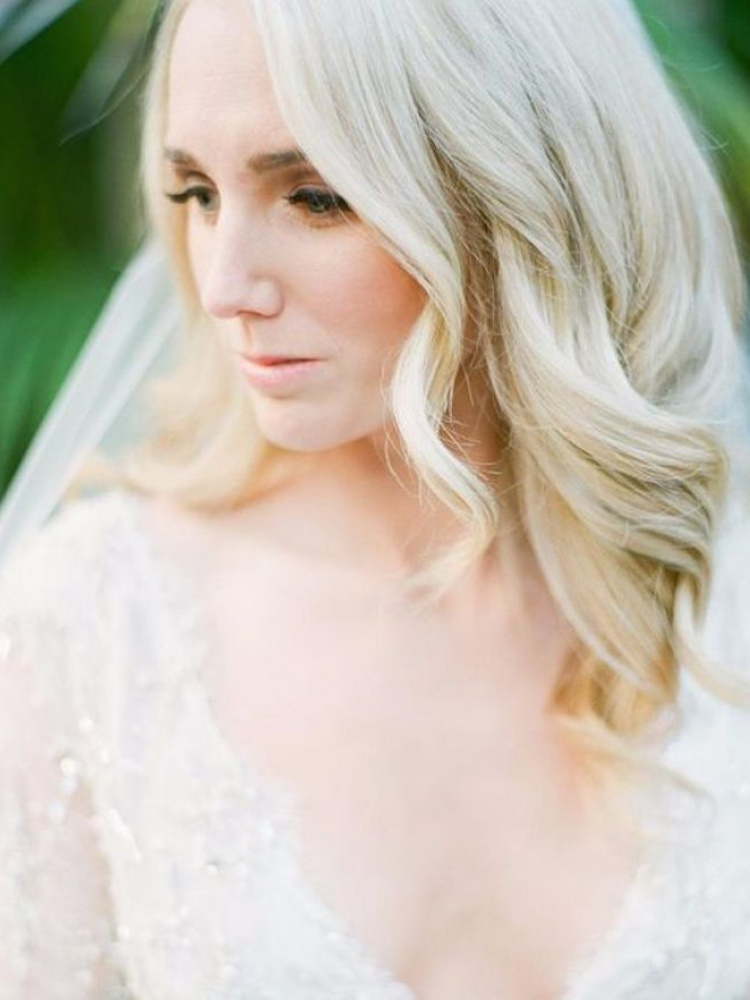 Gorgeous Wedding Hairstyles With Veils Down Hair With Veil 4