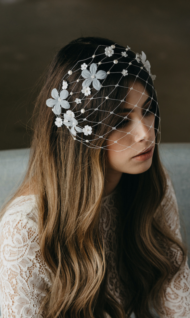 How to accessorise a short wedding dress 17
