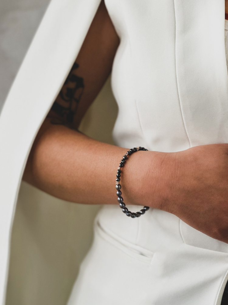 Raphael Grey Pearl Bracelet 5