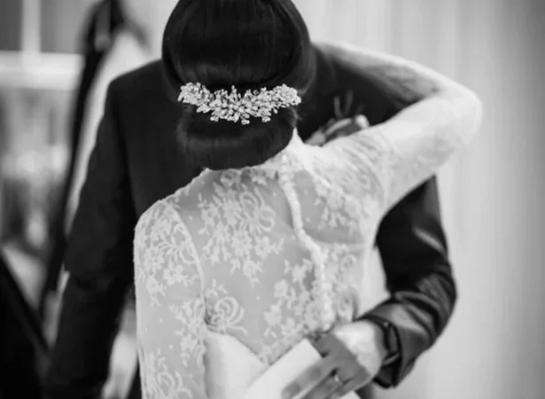 Real Bride Lena Wearing Bespoke Everly Headpiece With Rhinestones Copenhagen 1 683x1024