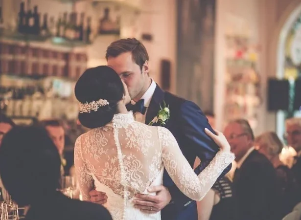 Real Bride Lena Wearing Bespoke Everly Headpiece With Rhinestones Copenhagen 4 750x500
