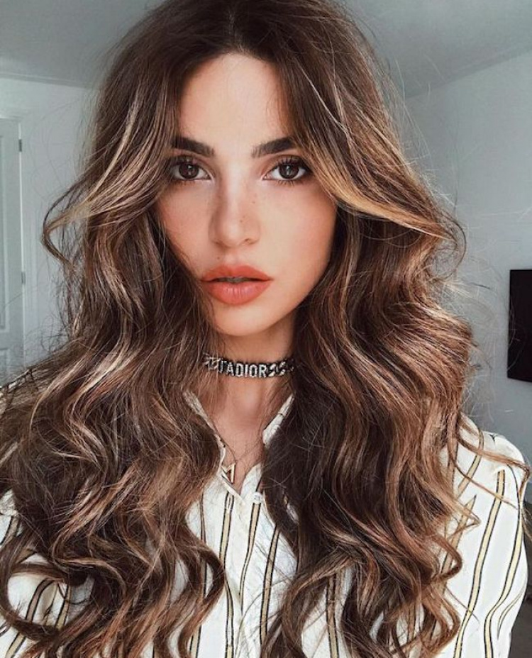 Soft Loose Curls For Long Wedding Hair 7