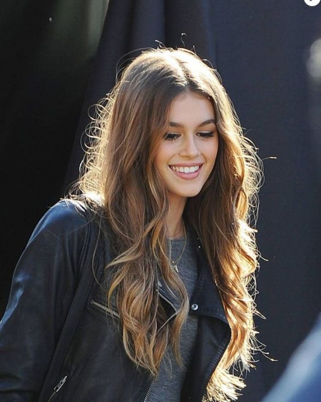 The Essential Guide To 2020 Wedding Hair Luxurious Waves 5