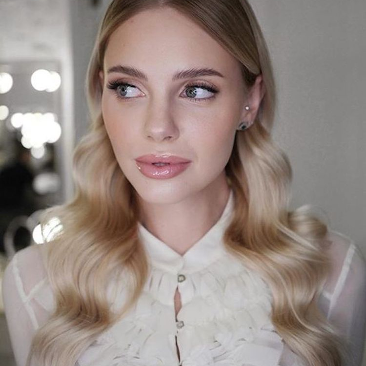 The Essential Guide To 2020 Wedding Hair Wavy Hair With Middle Part 3