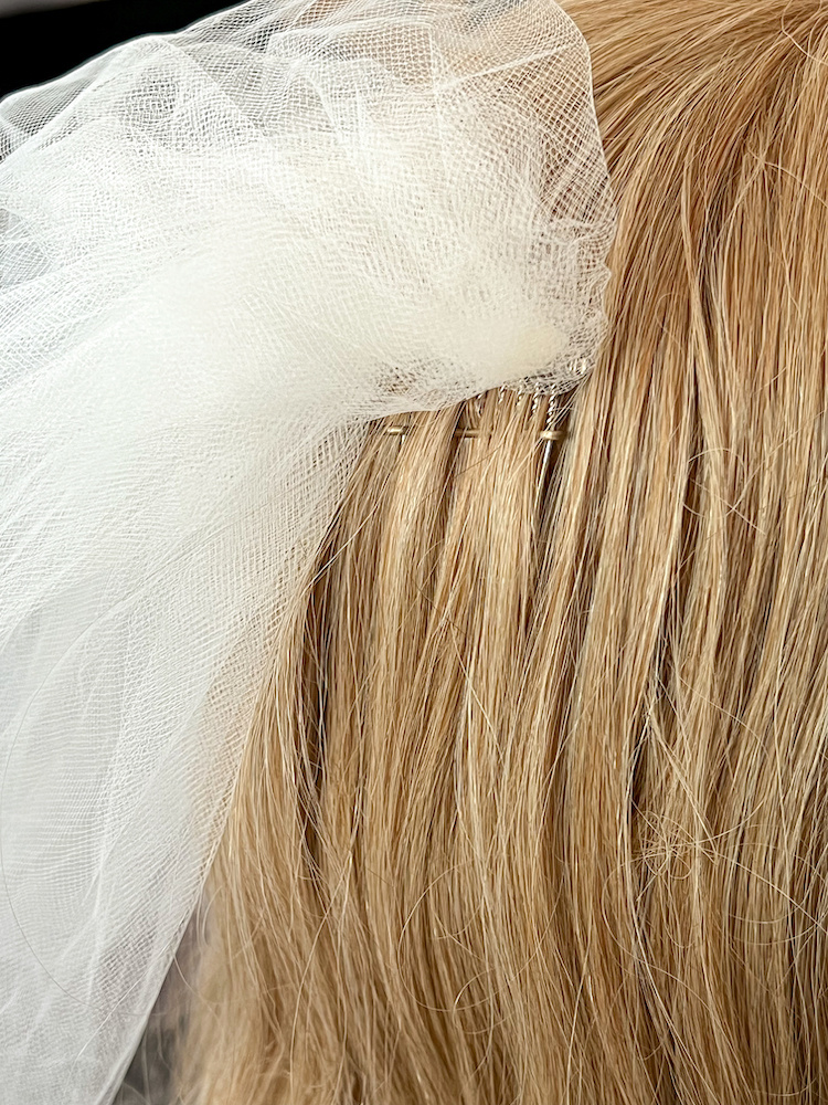 This Trick Will Make Your Veil Stay In Place 7