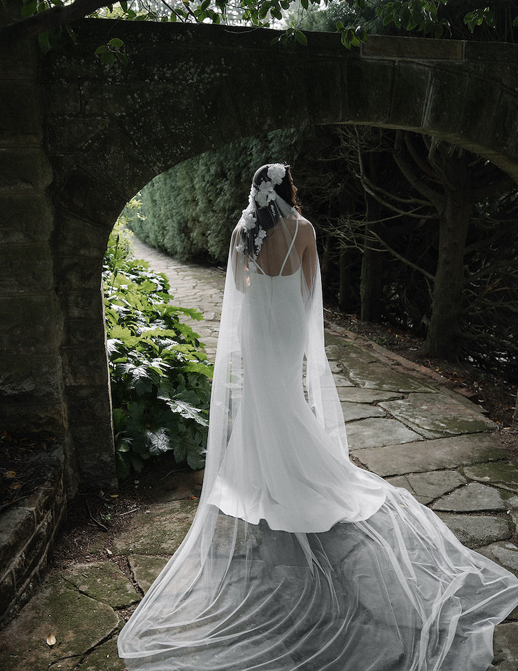 Timeless juliet cap veils for modern brides | Tania Maras