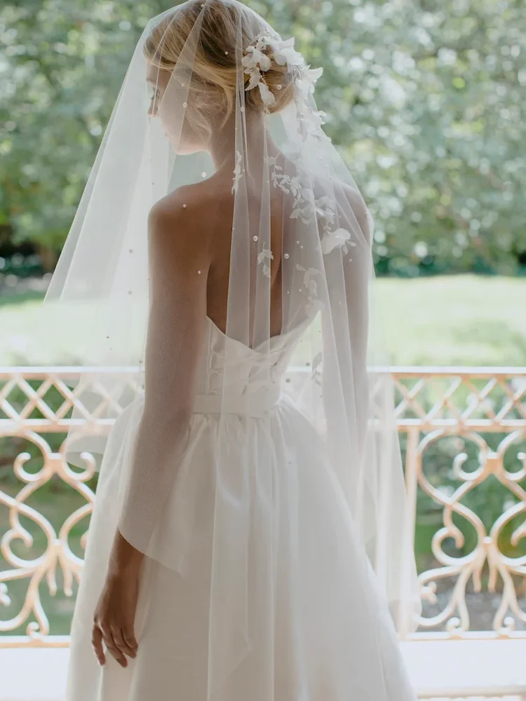 Weeping Cherry Short Wedding Veil 7