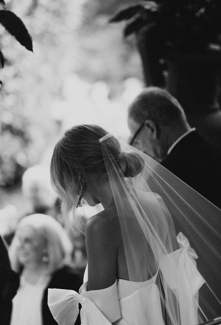Wedding Dress With Bow And Long Veil 8