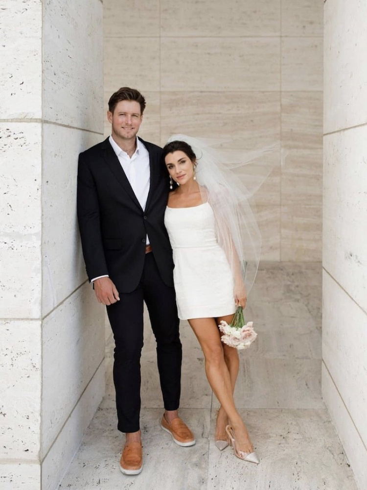 Your Guide To Styling A Short Wedding Dress With A Veil 14