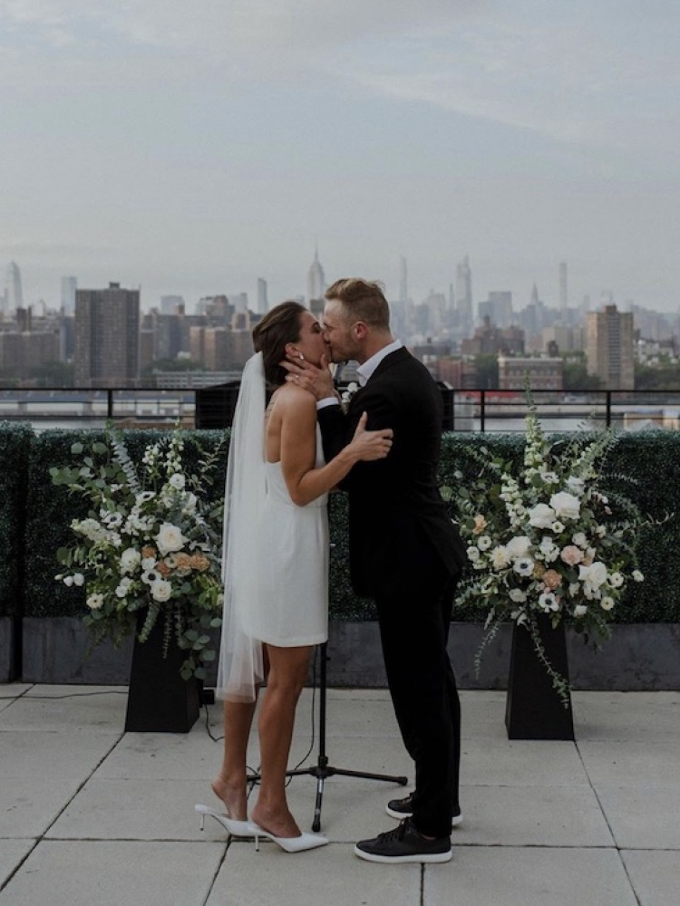 Your Guide To Styling A Short Wedding Dress With A Veil 15