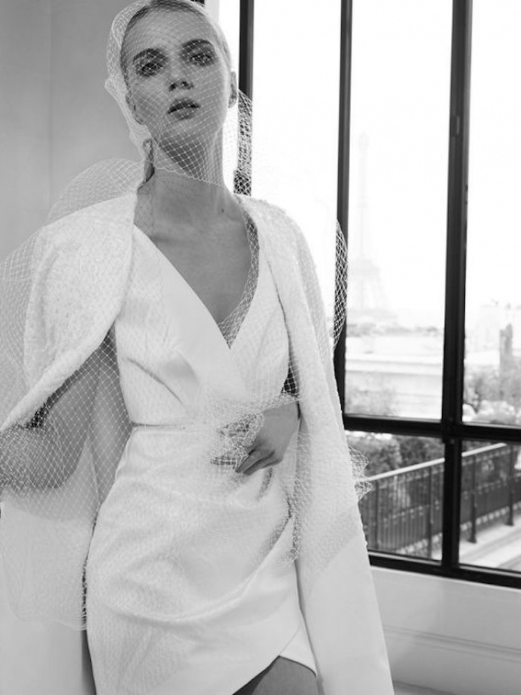 Your Guide To Styling A Short Wedding Dress With A Veil 23